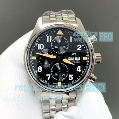Swiss Copy IWC Schaffhausen Black Dial 43mm Pilot's Spitfire Chronograph Men's Watch 